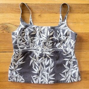 🏄🏼‍♀️ Girl Star ⭐️ Vintage 90’s Surf Brand Tropical Print Tank Top. 🌺